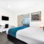 Guest room with one bed