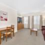 Well-equipped guest room