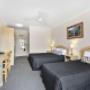 Spacious guest room