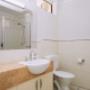Deluxe Exec Room Bathroom