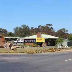Golden Triangle Motel