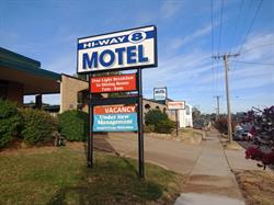 Hi-Way Eight Motor Inn