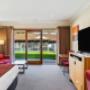 Well-equipped guest room
