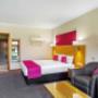 Guest room with sitting area