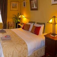 Lyonville Hotel
