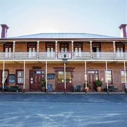 Royal Hotel Hill End