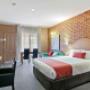 Spacious guest room
