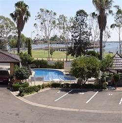 Lakeview Motel