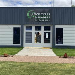 Lock Tyres & Traders