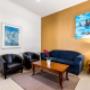 Deluxe guest room with sitting area