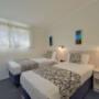 Well-equipped guest room