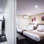 2 Room Suite Queen Single Bed