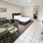 King Spa Room full view