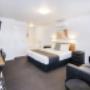 King Spa Room