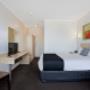 Guest room with queen bed(s)