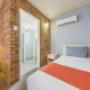 Well-equipped guest room
