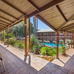 Heritage Country Motel