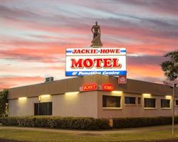 Golden Chain Jackie Howe Motel