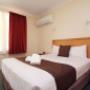 Guest room with one bed