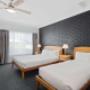 Spacious guest room