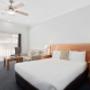 Guest room with sitting area