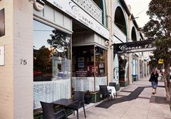 Corner 75 Restaurant
