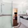 Executive suite spa bathroom