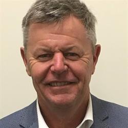 Dr Fraser Ian r
