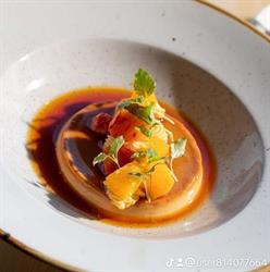 Water's Edge Restaurant