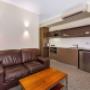 One-bedroom suite