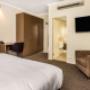 Spacious guest room