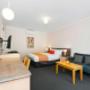Guest room with queen bed(s)