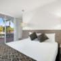 Spacious guest room