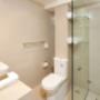 3 Bedroom Apartment - Main Bathroom