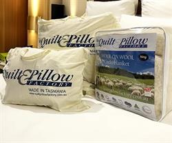 The Quilt and Pillow Factory