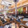 Cocktail lounge