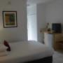 Standard Queen & Single Room