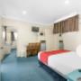 Well-equipped guest room