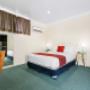 Well-equipped guest room