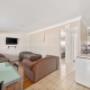Spacious guest room