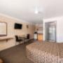 Guest room with one bed