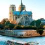 Uploaded by visitor on 9/8/2016 - Cruising on the Seine
