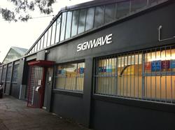 Signwave Newton