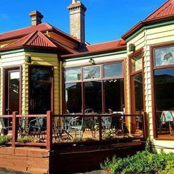Central Springs Inn