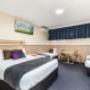 Well-equipped guest room