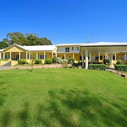 Bundanoon Lodge - Bed & Breakfast
