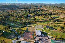 Kew Country Club