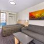 Queen suite