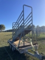 Flat deck trailer
