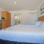 Executive Twin Bedroom